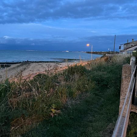Entre Ciel Et Mer Luc-sur-Mer Exterior photo