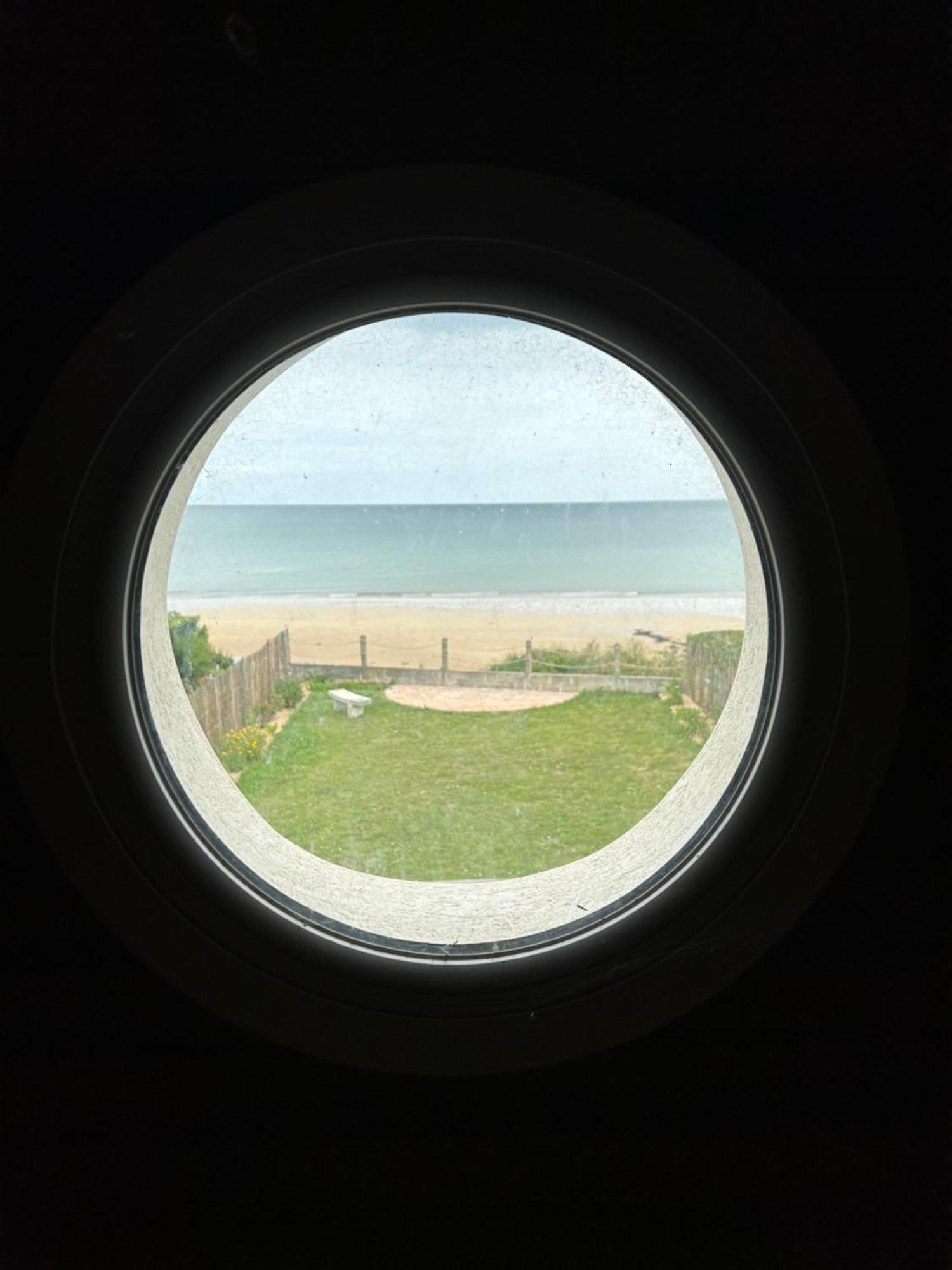 Entre Ciel Et Mer Luc-sur-Mer Exterior photo