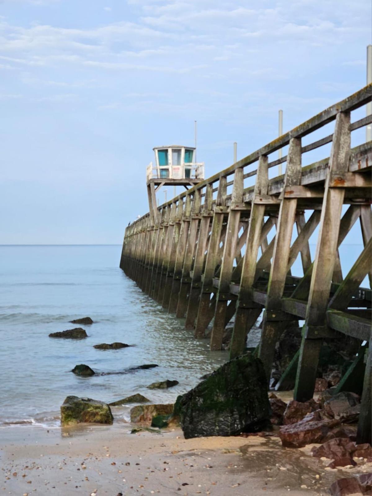 Entre Ciel Et Mer Luc-sur-Mer Exterior photo